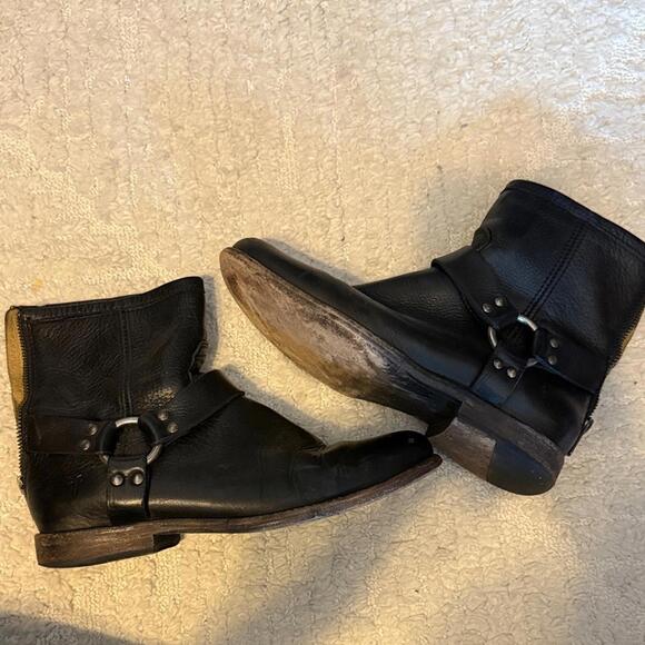 Frye Shoes - Frye women’s Philip harness boot size 8.5